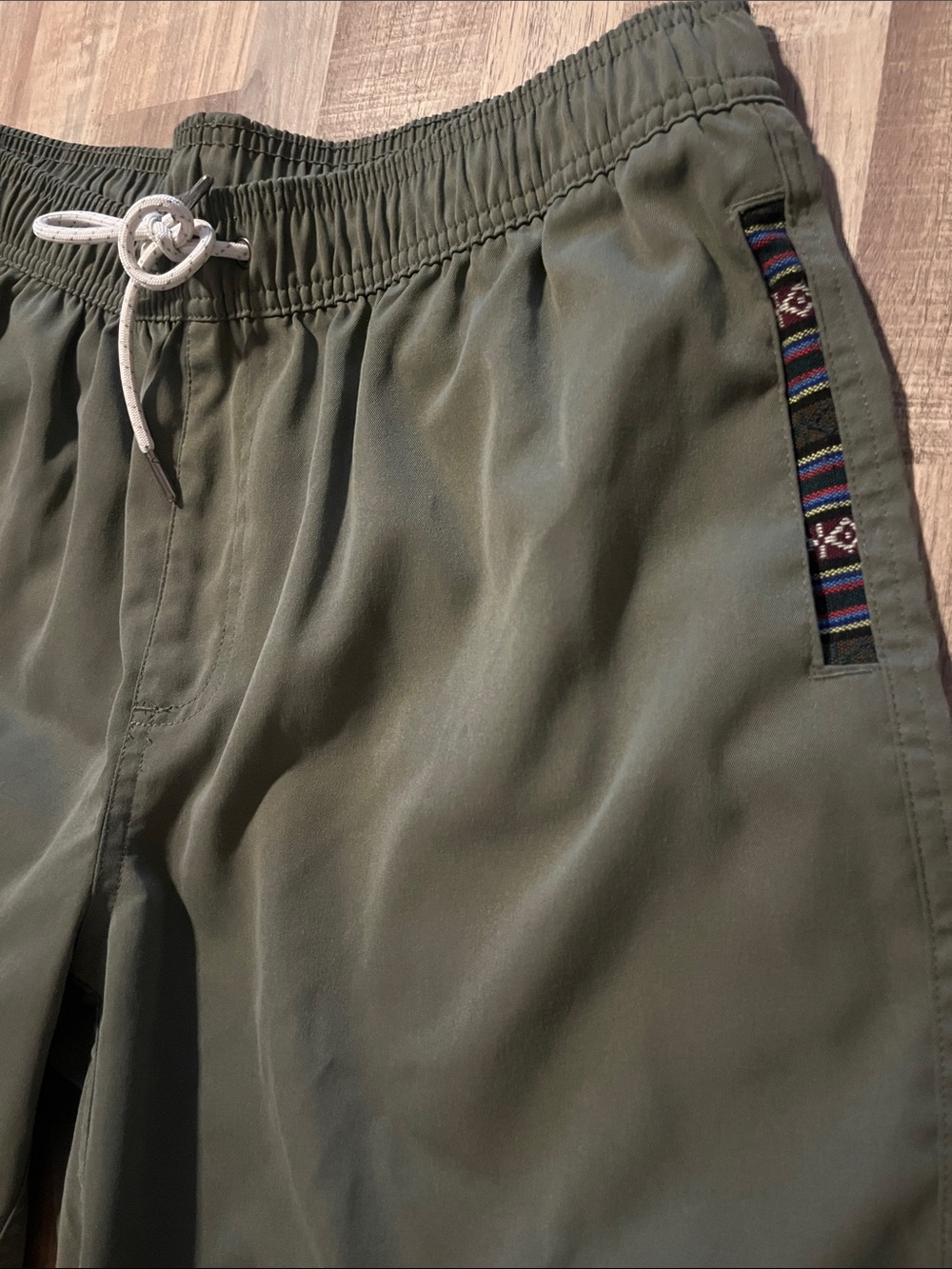 Wowie Shorts 7” - Picture 2 of 4